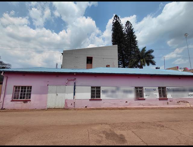 876M² BUSINESS FOR SALE IN MOKOPANE CENTRAL